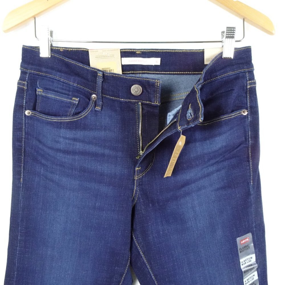 Levi's Classic Bootcut Jeans Women's Size 6 Blue Denim Stretch 28x32 - Picture 9 of 10